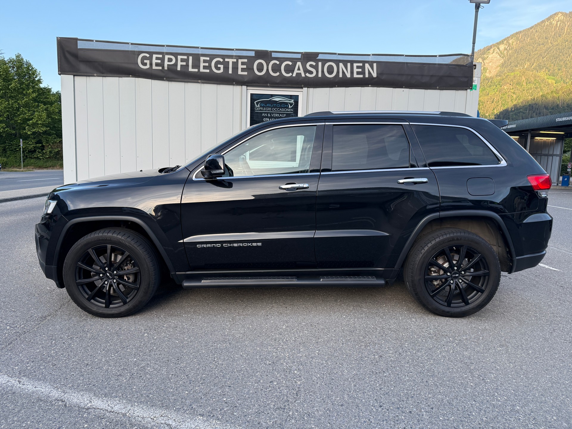 JEEP Grand Cherokee 3.0 CRD Limited Automatic *20" ALU* AHK * FRISCH MFK*-image-7