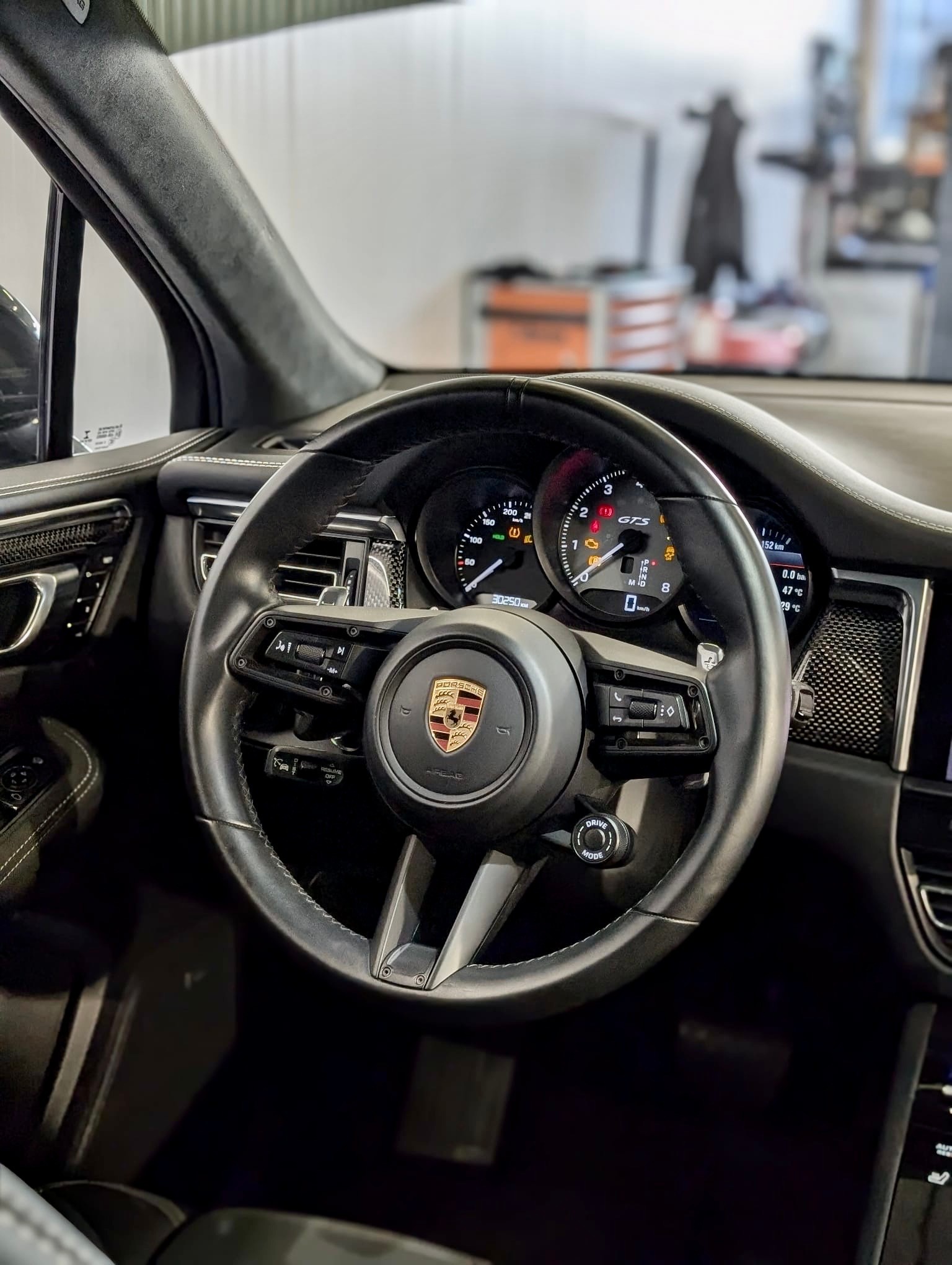 PORSCHE Macan GTS PDK-image-14