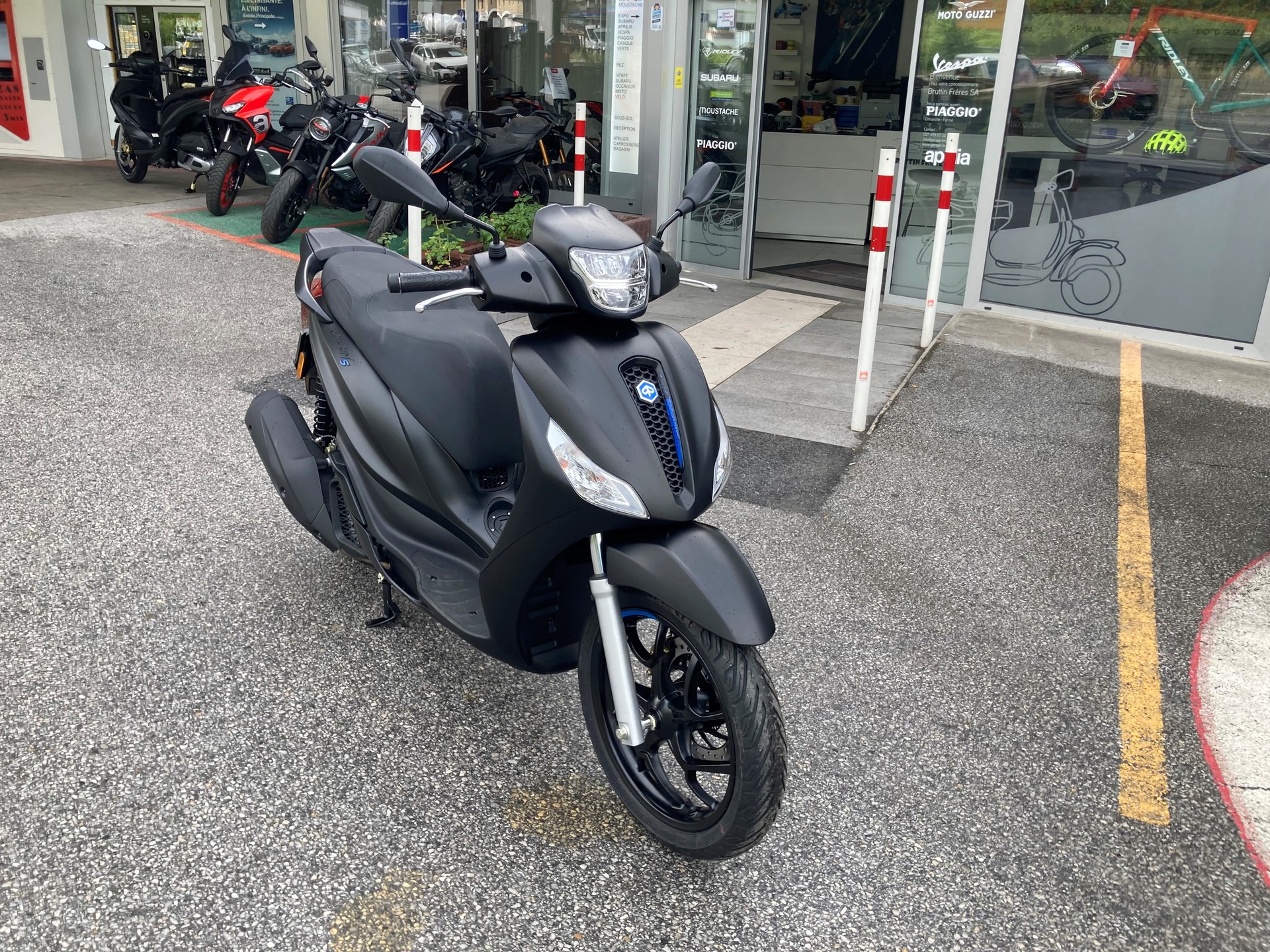 PIAGGIO Medley 200 Sport E5+