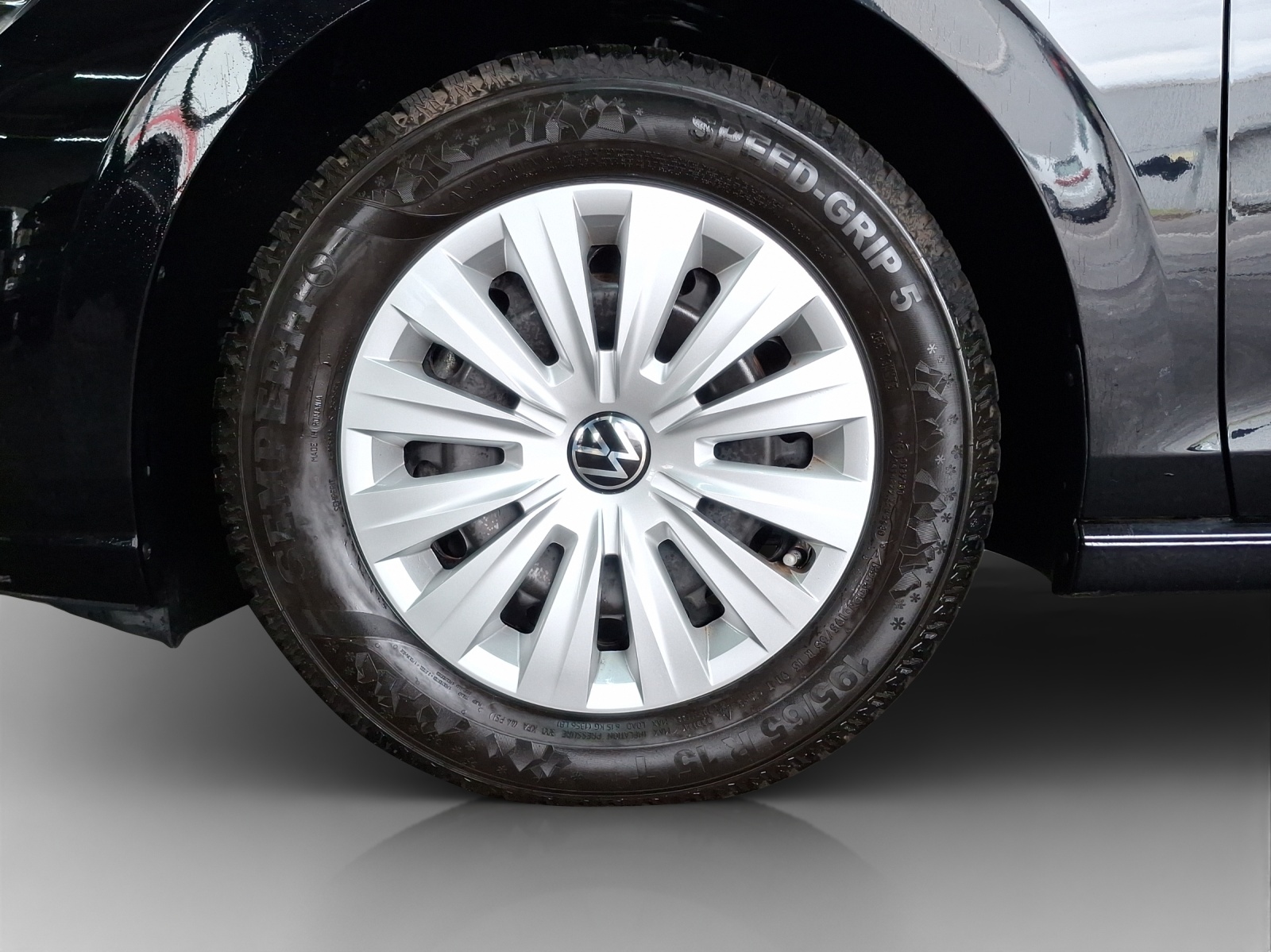 VW Golf 1.0 TSI Value-image-14