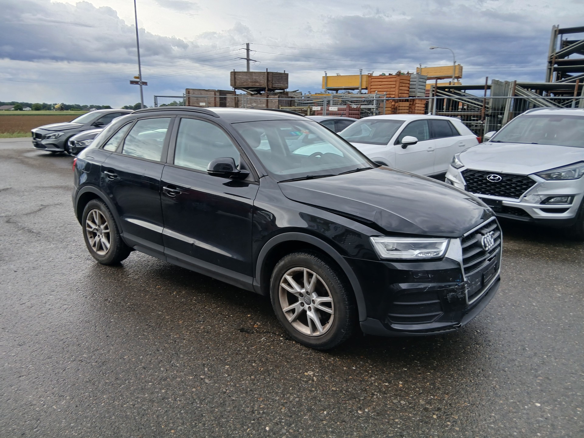 AUDI Q3 2.0 TDI design-image-2