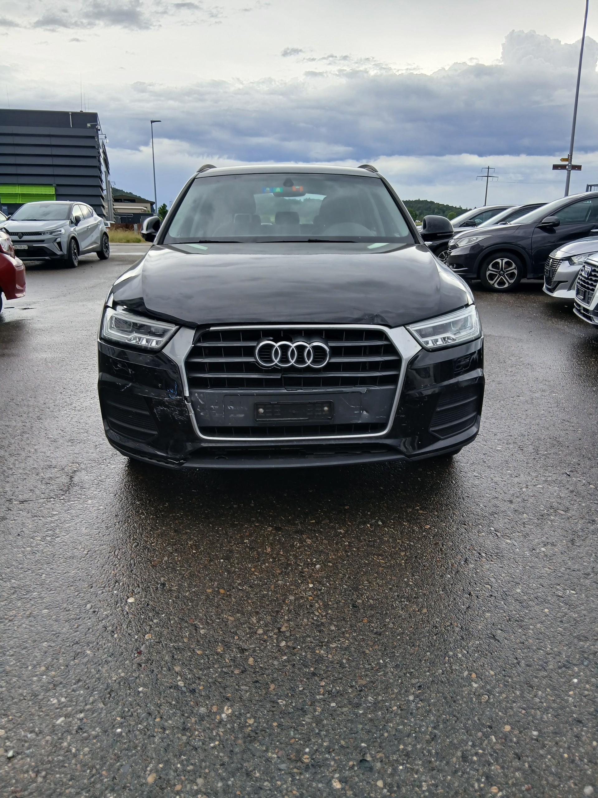 AUDI Q3 2.0 TDI design