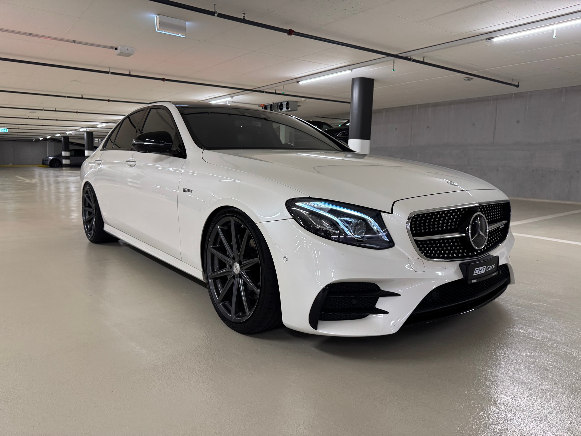 MERCEDES-BENZ E 43 AMG 4Matic 9G-Tronic-image-6