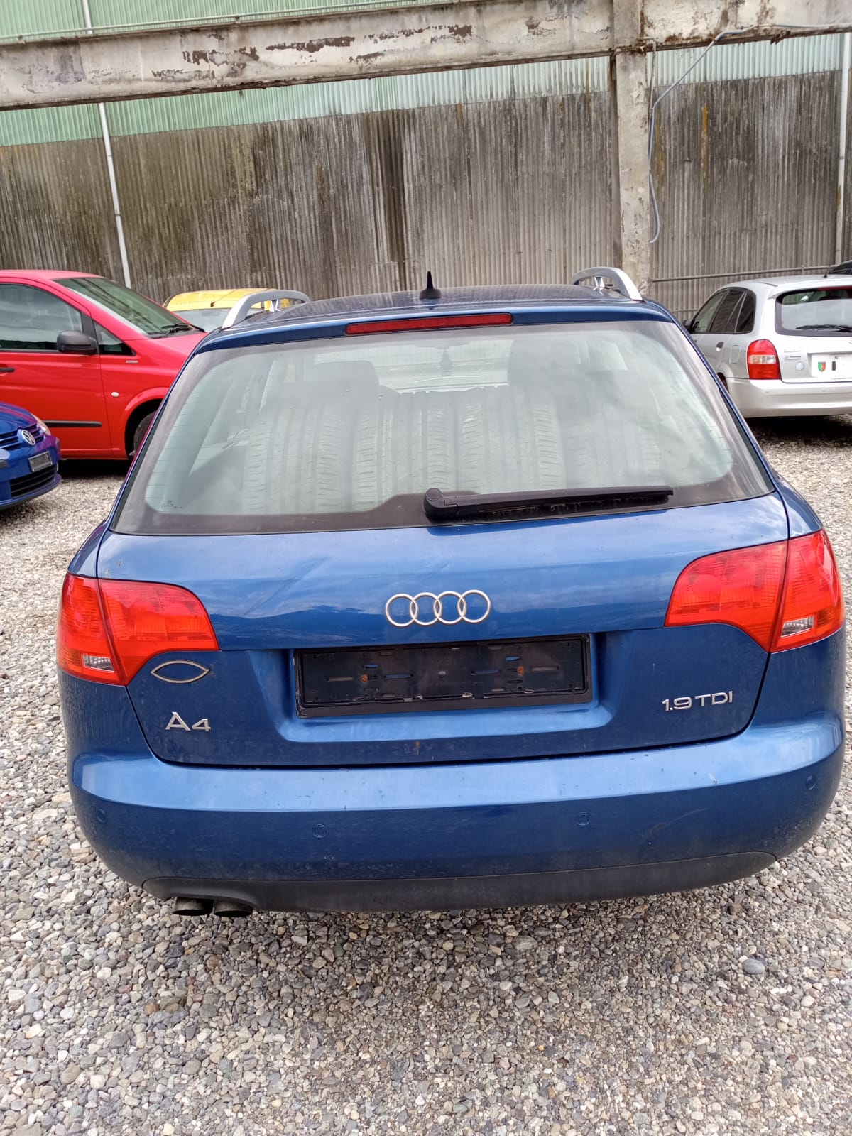 AUDI A4 Avant 1.9 TDI-image-3