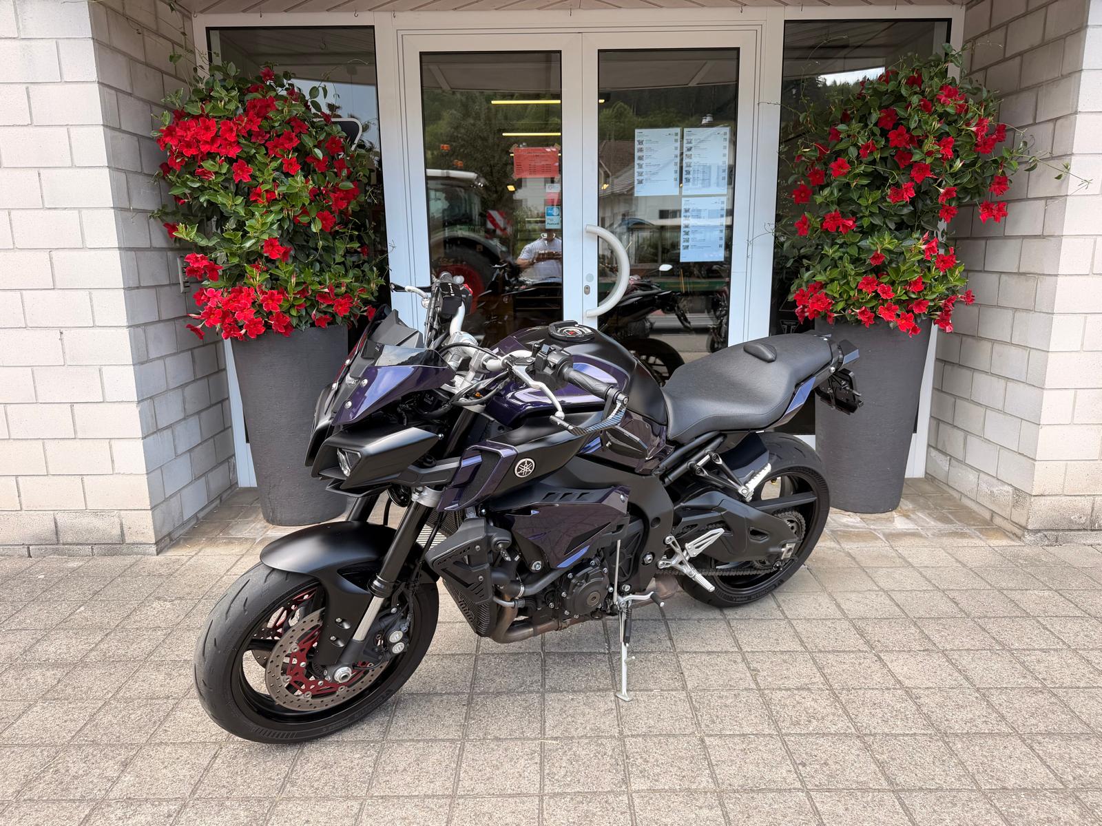 YAMAHA MT-10 ABS-image-3