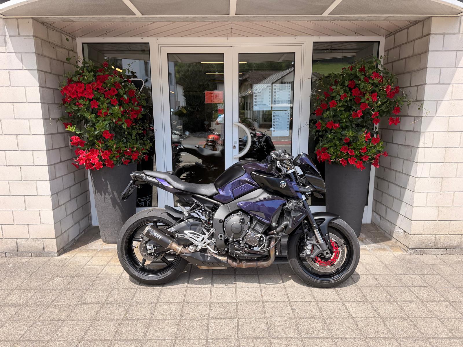 YAMAHA MT-10 ABS-image-1