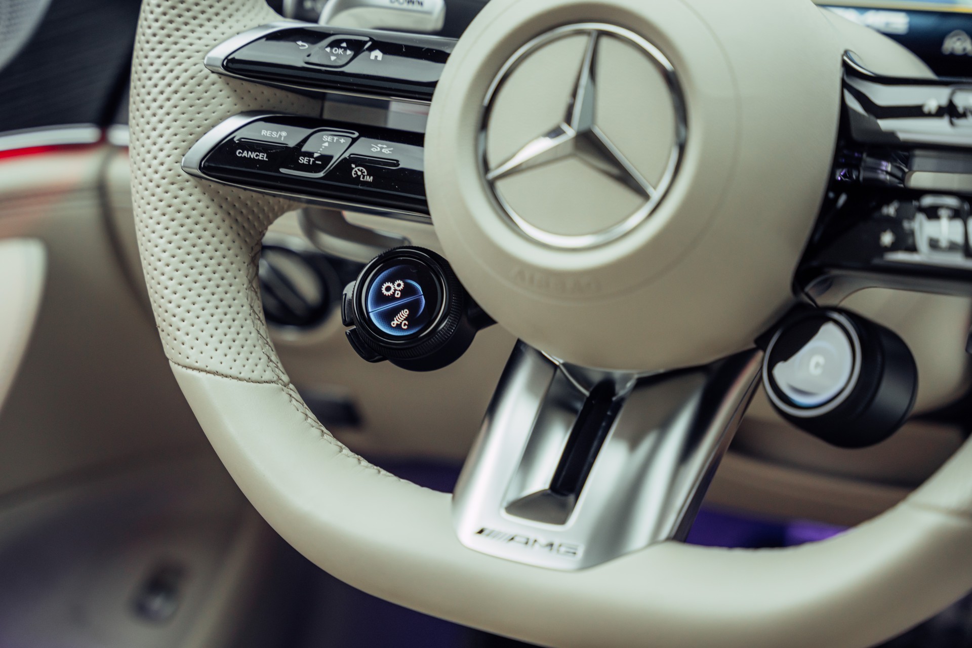 MERCEDES-BENZ AMG GT 4 63 S 4Matic + BRABUS-image-11