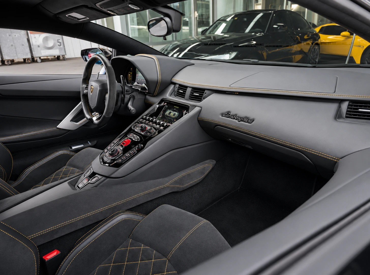 LAMBORGHINI Aventador 6.5 S LP740-4 Coupé E-Gear-image-14