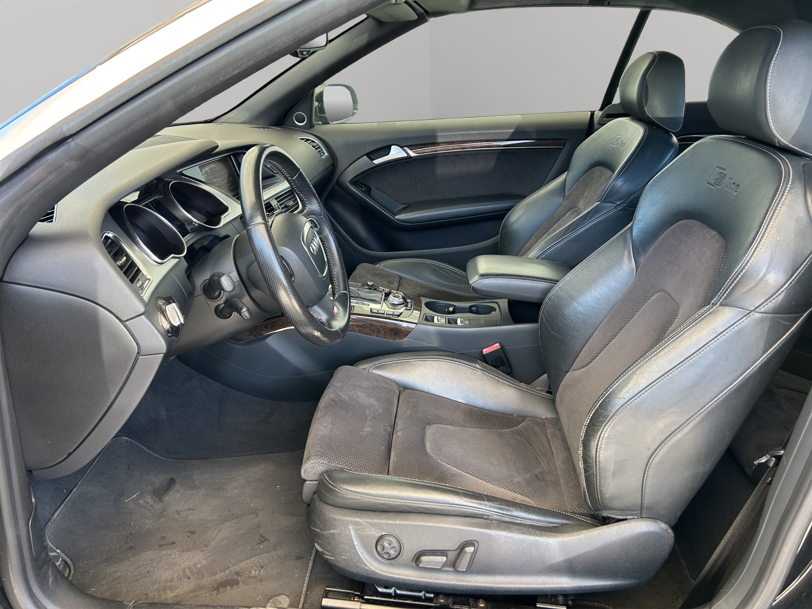 AUDI Cabriolet 3.0 Tdi-image-12