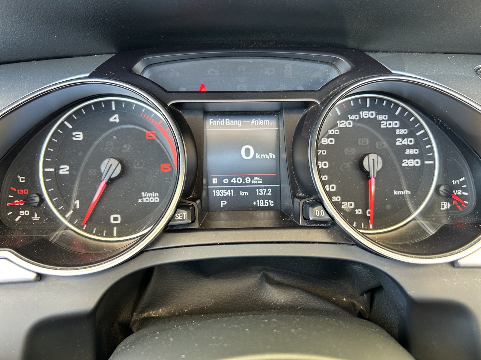AUDI Cabriolet 3.0 Tdi-image-25