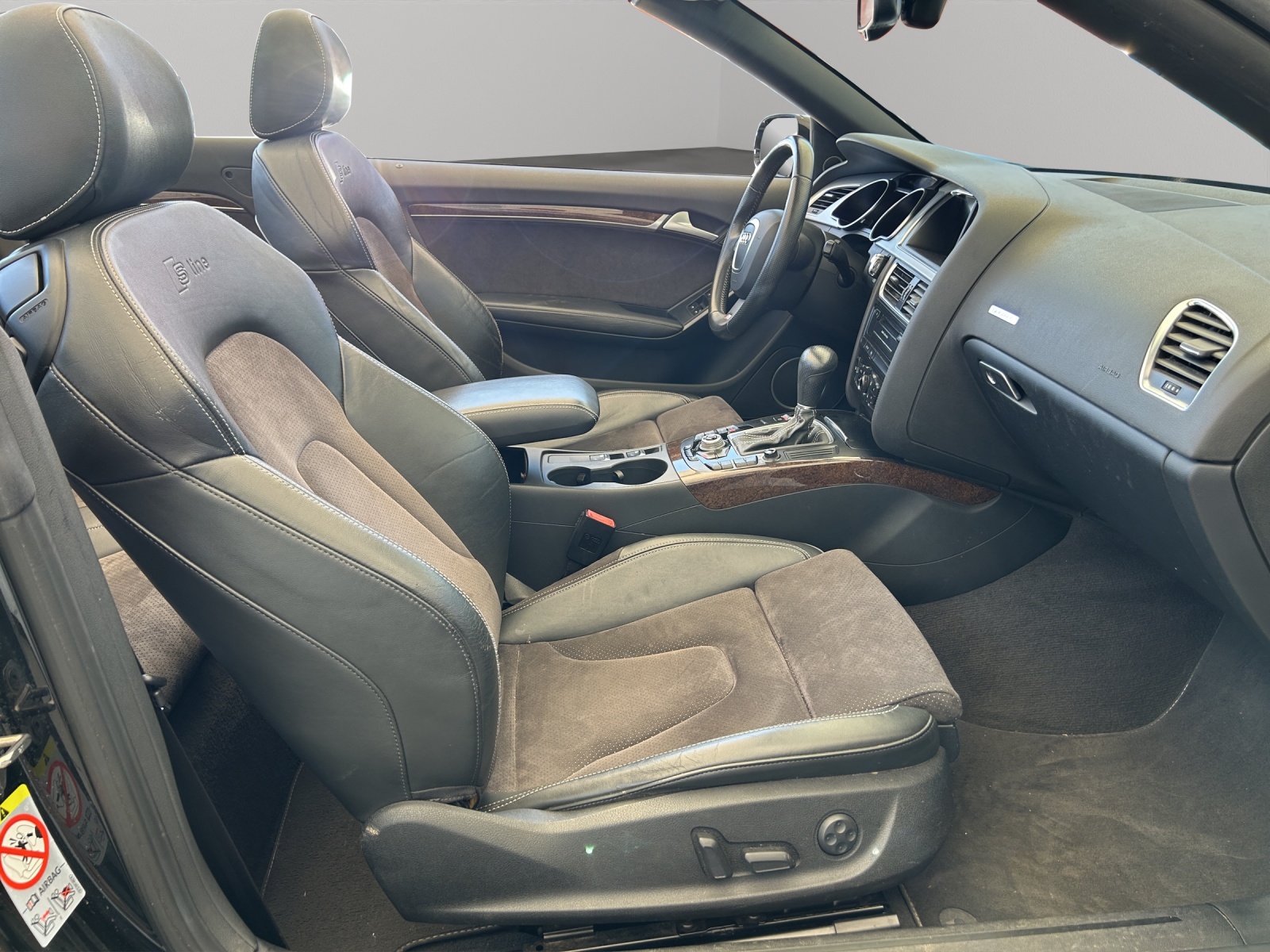 AUDI Cabriolet 3.0 Tdi-image-14