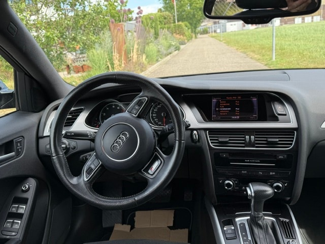 AUDI 2.0 TFSI 211 quat. S-Tronic-image-5