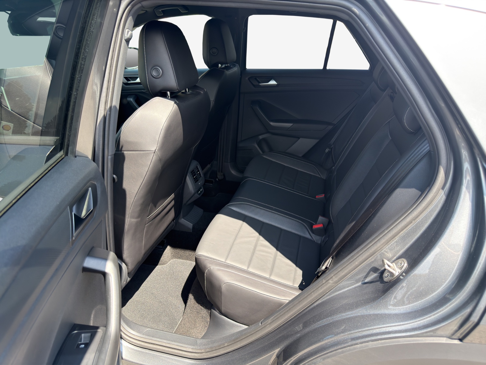 VW T-Roc 1.5 TSI EVO R-Line DSG-image-11