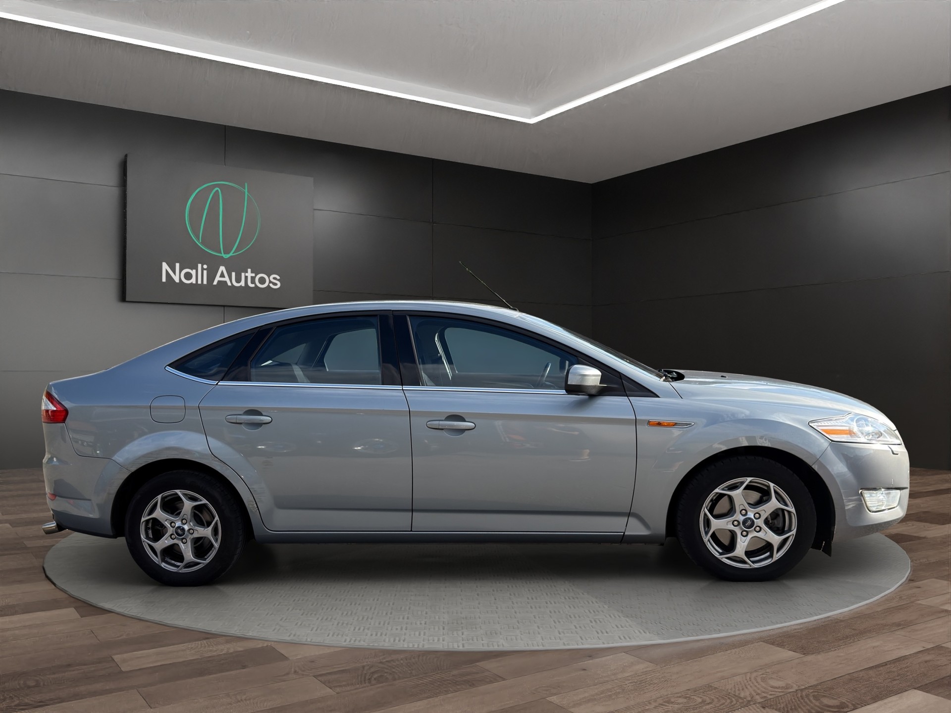 FORD Mondeo 2.0 SCTi Titanium S PowerShift-image-4