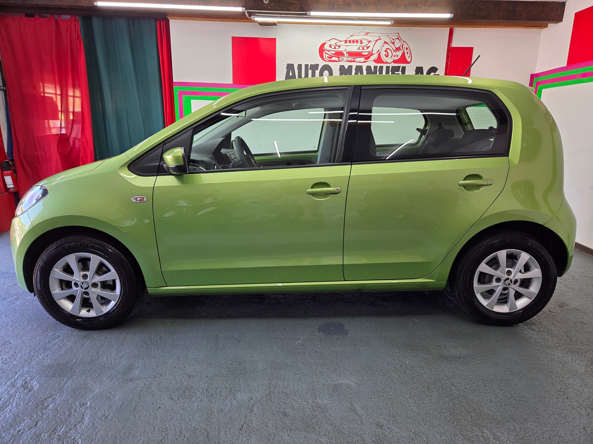 SKODA Citigo 1.0 Elegance-image-3