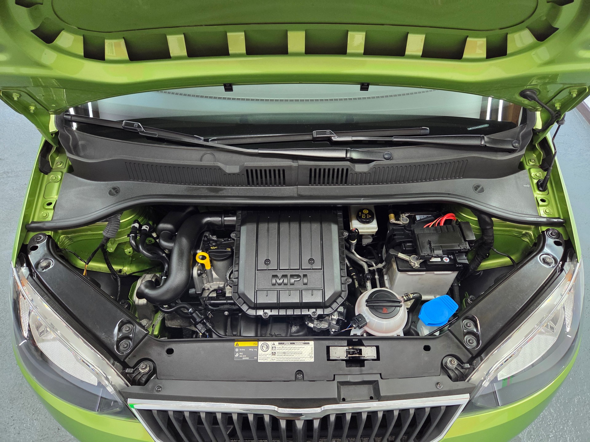 SKODA Citigo 1.0 Elegance-image-8