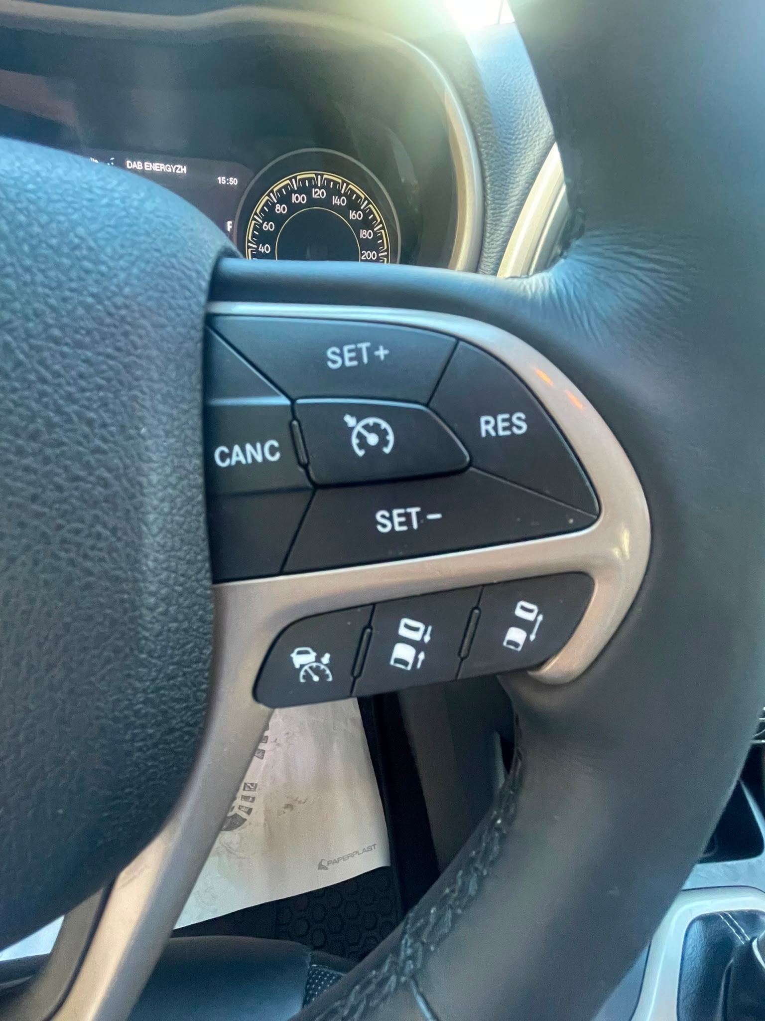 JEEP Compass 2.0 TD Limited AWD 9ATX | CH-Fahrzeug | Topausstattung | Neupreisvorteil 73% | Panorama | ACC | Leder | Navi-image-6