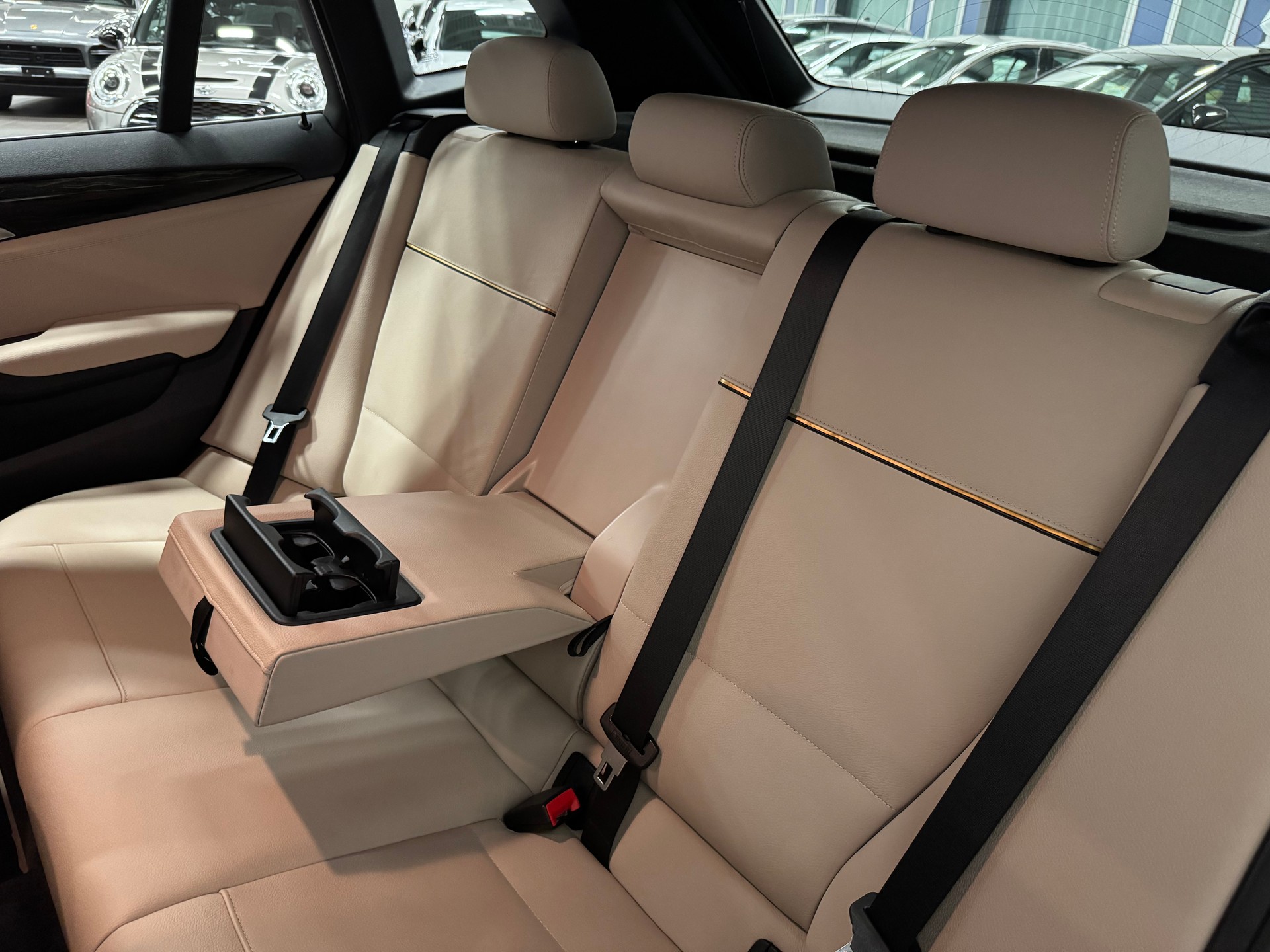 BMW X1 xDrive 20d Steptronic-image-23