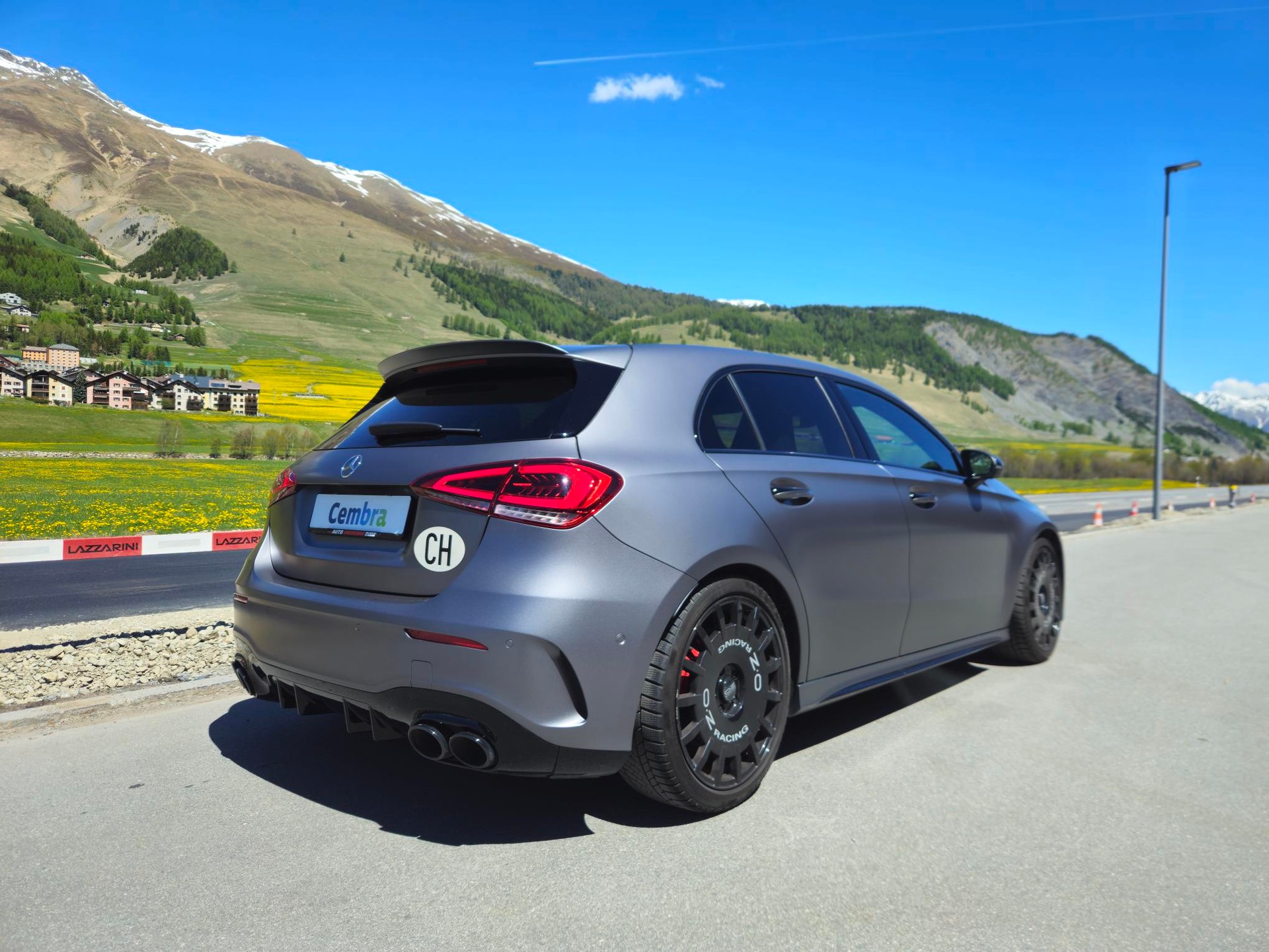 MERCEDES-BENZ A 45 S AMG 4Matic+ Speedshift-image-4