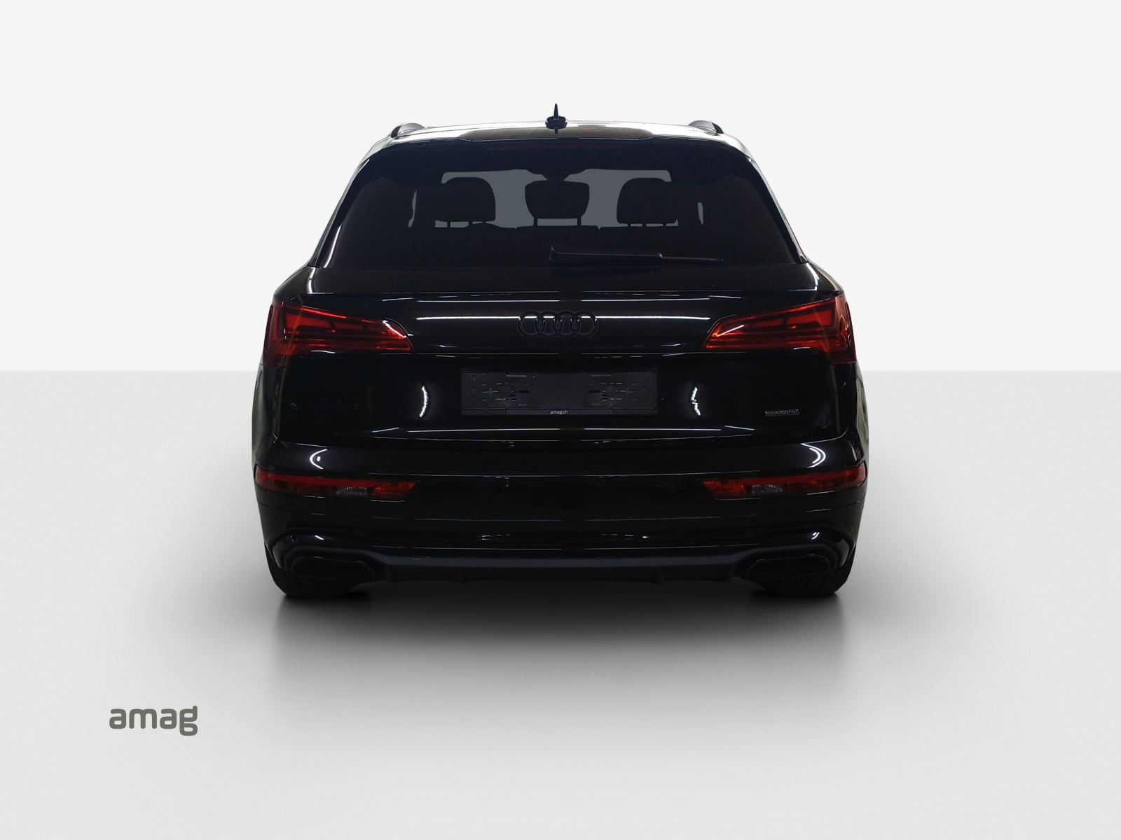 AUDI Q5 40 TDI S-line quattro S-tronic-showroom-element-3