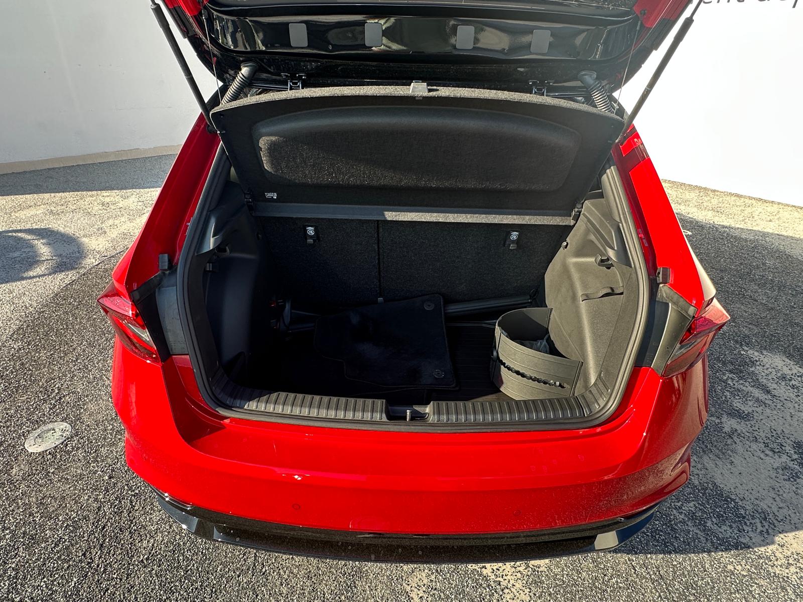 SKODA Fabia 1.5 TSI Monte Carlo DSG-image-8