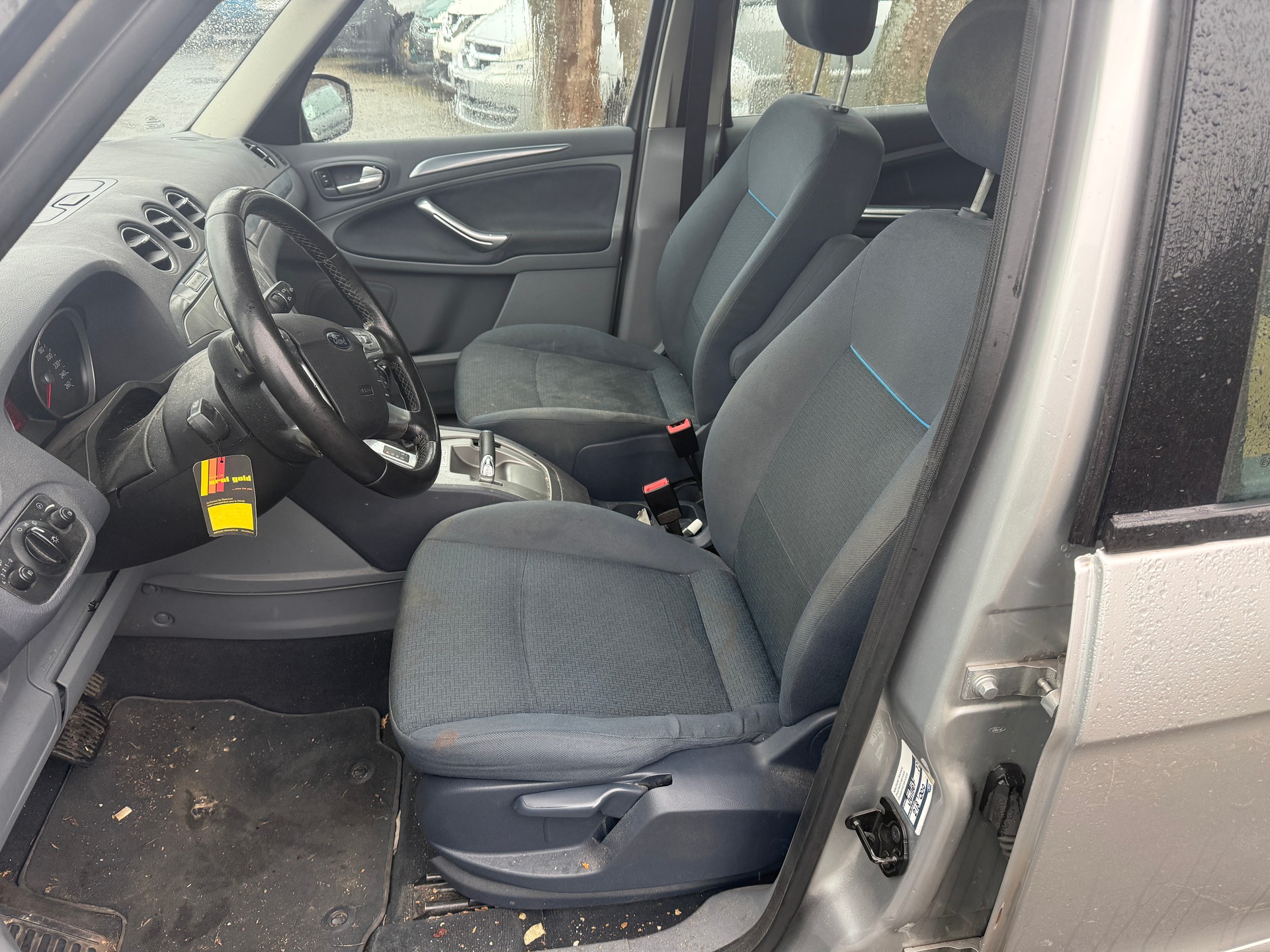 FORD Galaxy 2.3i Ghia Automatic-image-10