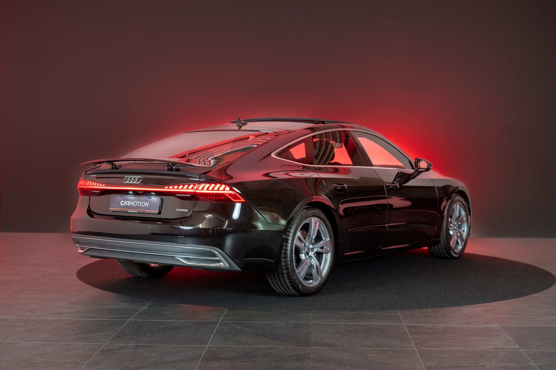AUDI A7 Sportback 3.0 45 TDI quattro T-Tronic / S-Line / Glasdach / Rückfahrkamera-showroom-element-3