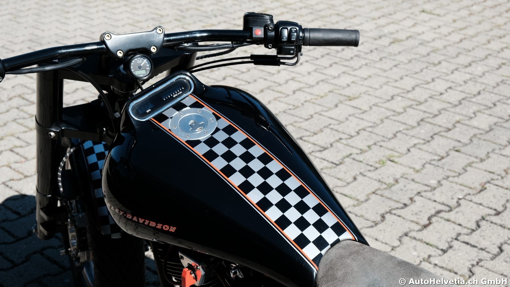 HARLEY-DAVIDSON FXSTB Night Train-image-9