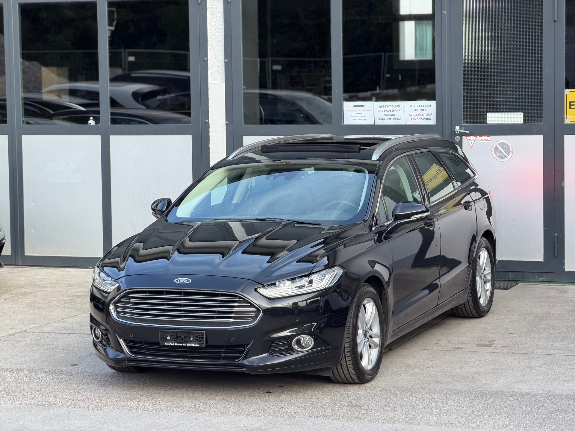 FORD Mondeo 2.0 EcoBoost SCTi Titanium Automatic-showroom-element-1