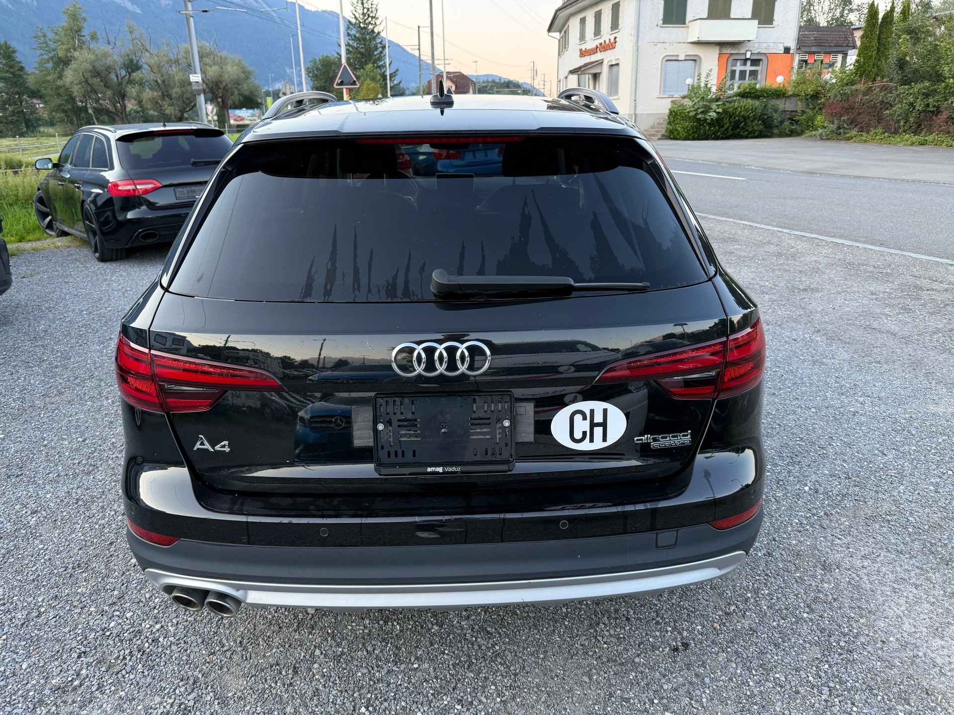 AUDI A4 allroad 2.0 TDI quattro S-tronic-image-3