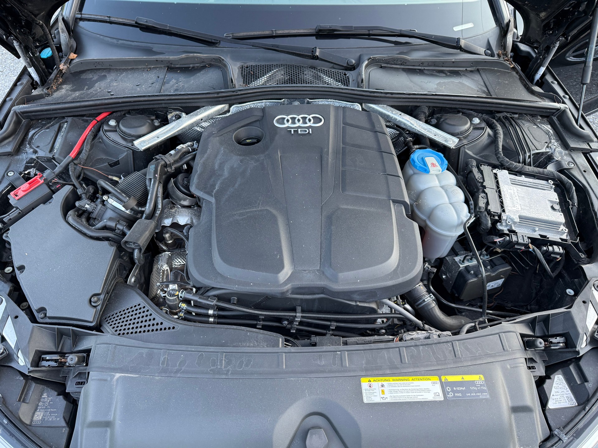 AUDI A4 allroad 2.0 TDI quattro S-tronic-image-13