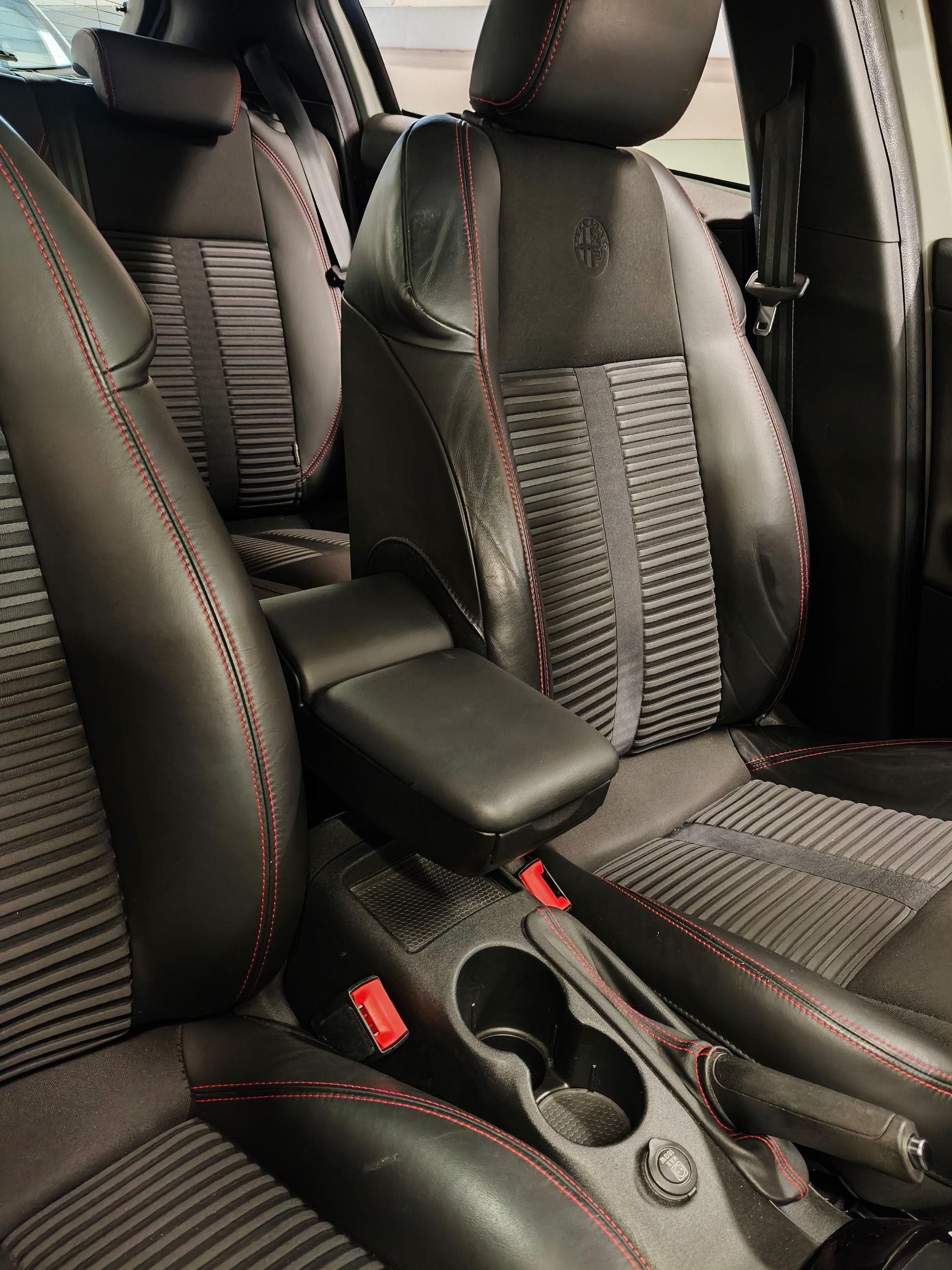 ALFA ROMEO Giulietta 1.4 MultiAir Veloce-image-28
