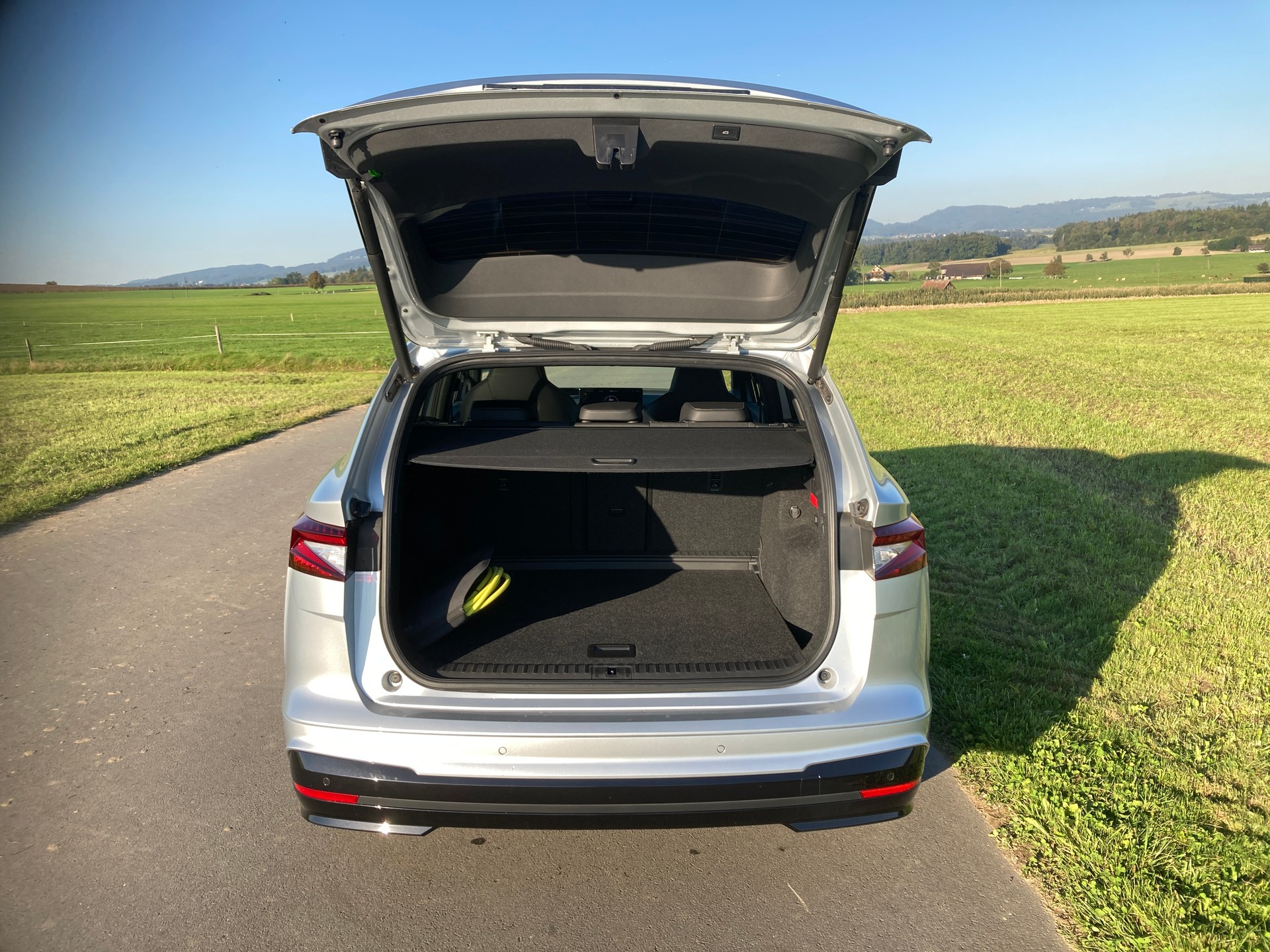 SKODA Enyaq iV 80x SportLine mit Anhängerkupplung-image-5