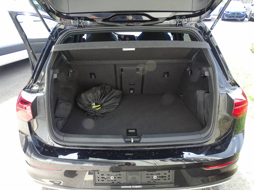 VW Golf VIII 1.4 TSI PHEV GTE DSG-image-6