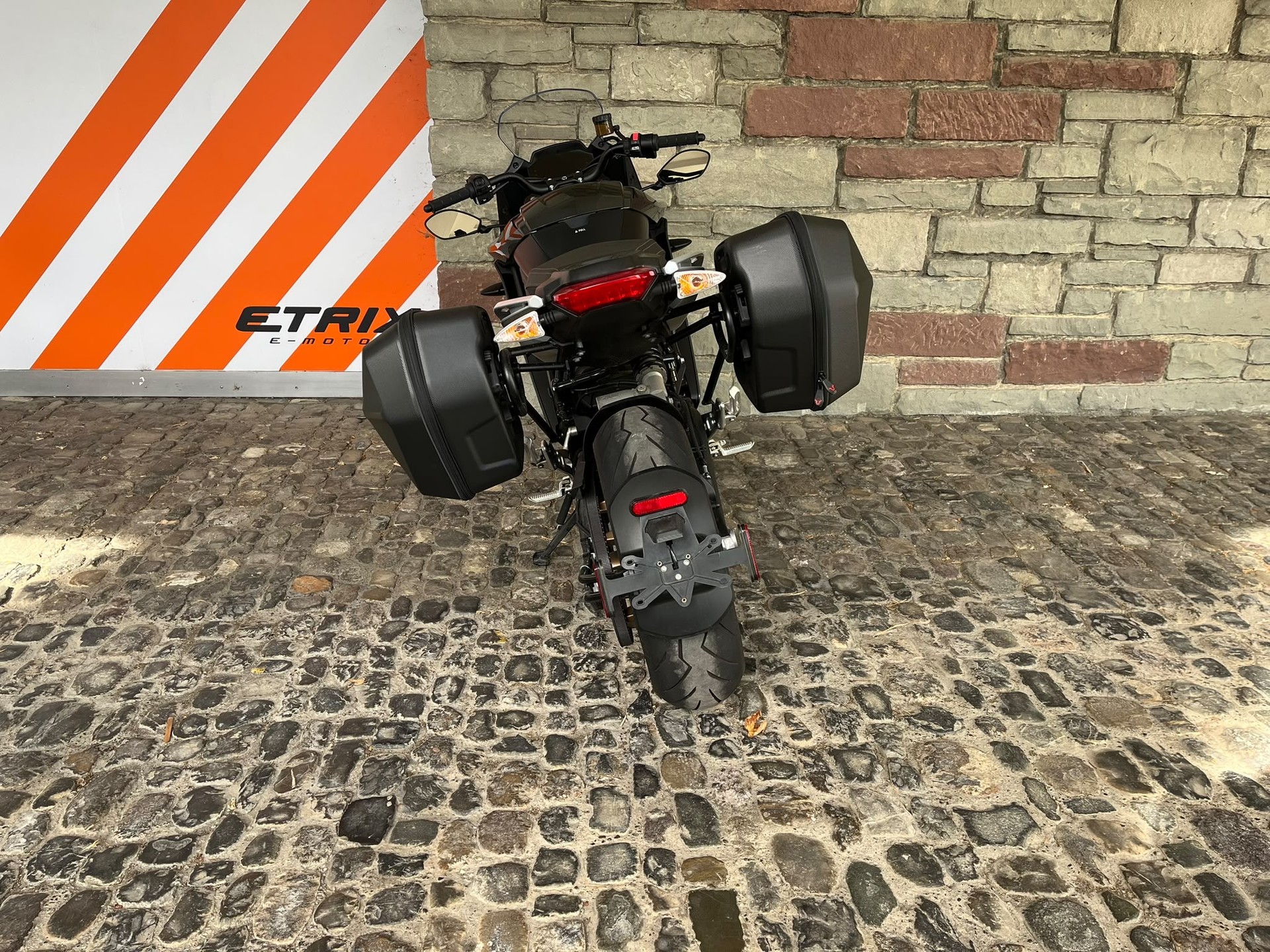 ZERO SR/S-image-2