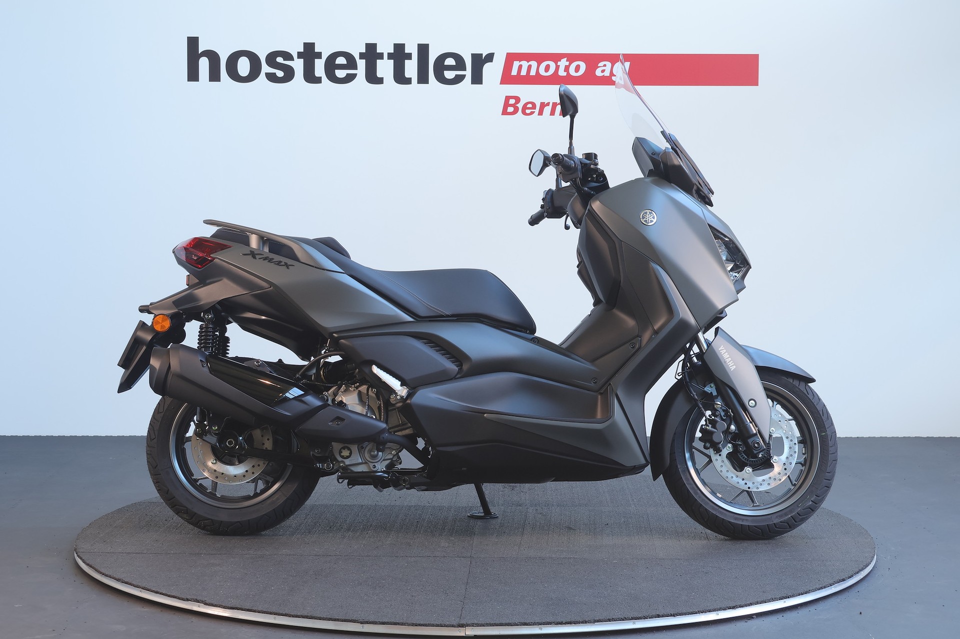 YAMAHA XMAX 300-image-1