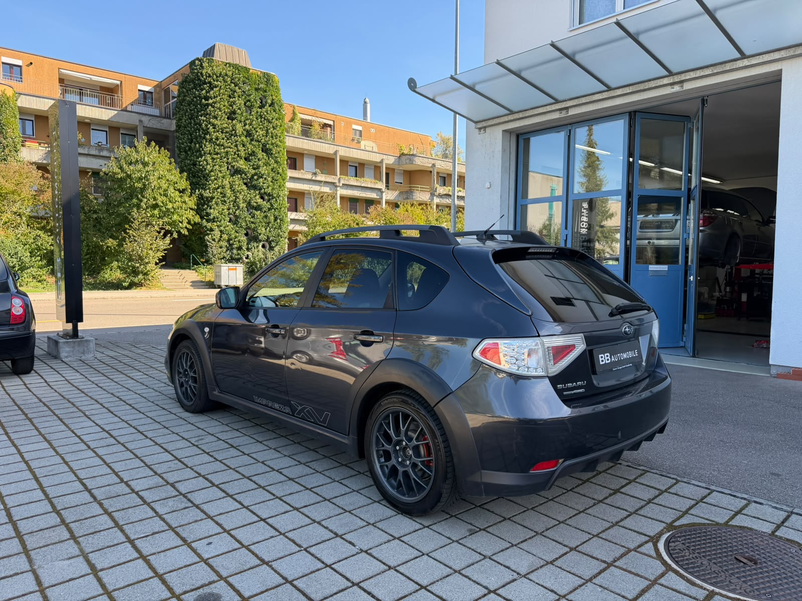 SUBARU Impreza 2.0XV Style-showroom-element-2