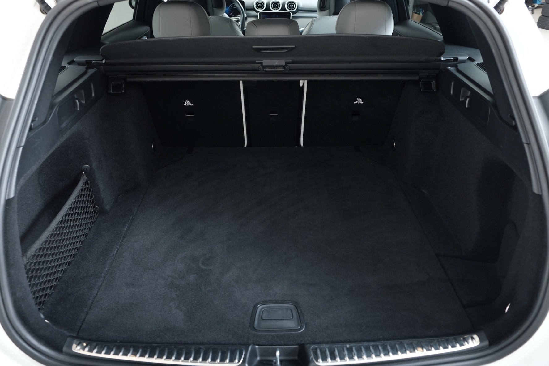 MERCEDES-BENZ C 220 d Swiss Star AMG Line 4matic T-Modell S206-image-12