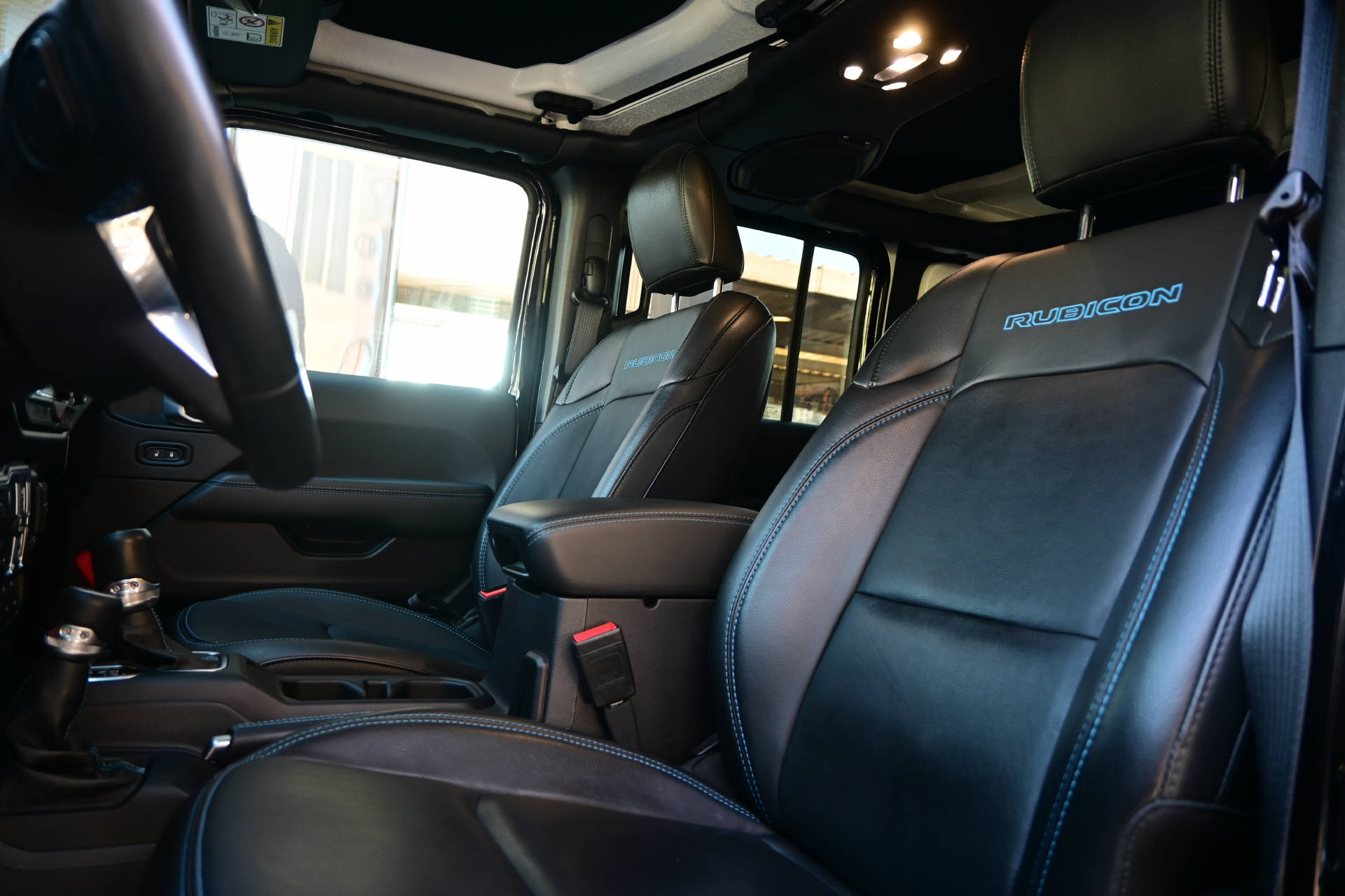JEEP Wrangler 2.0 Turbo Rubicon Unlimited 4xe-image-14