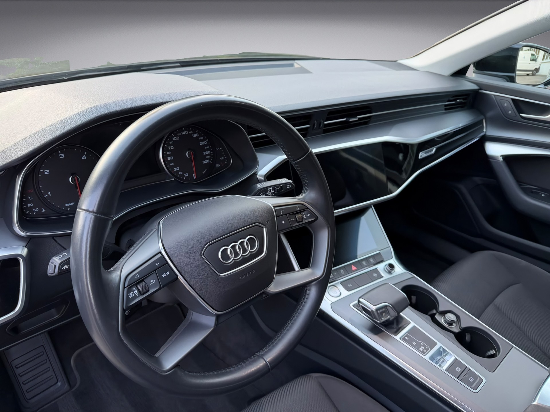 AUDI A6 Avant 40 TDI Sport S-tronic-image-8