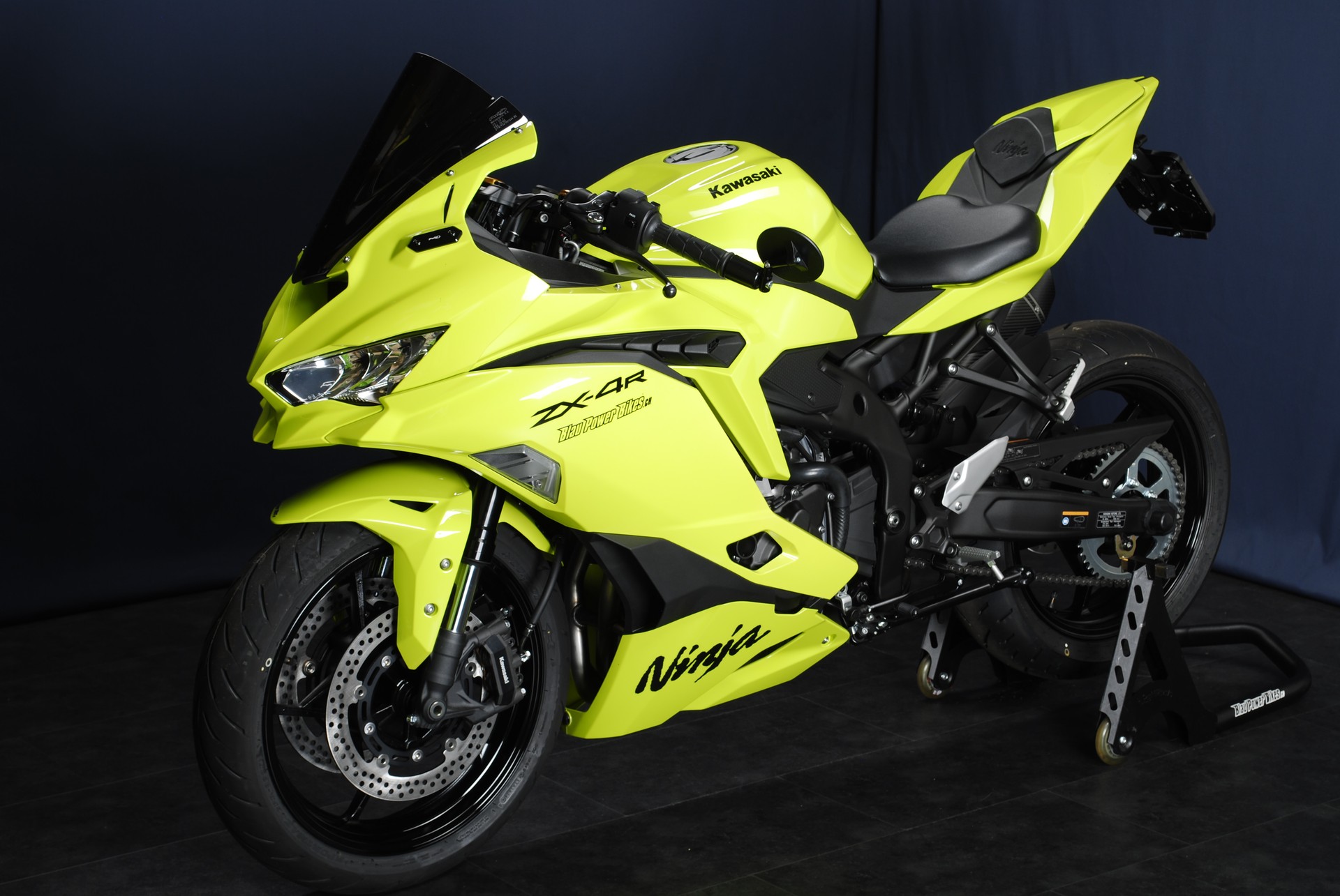 KAWASAKI Ninja ZX-4RR MY27-image-10