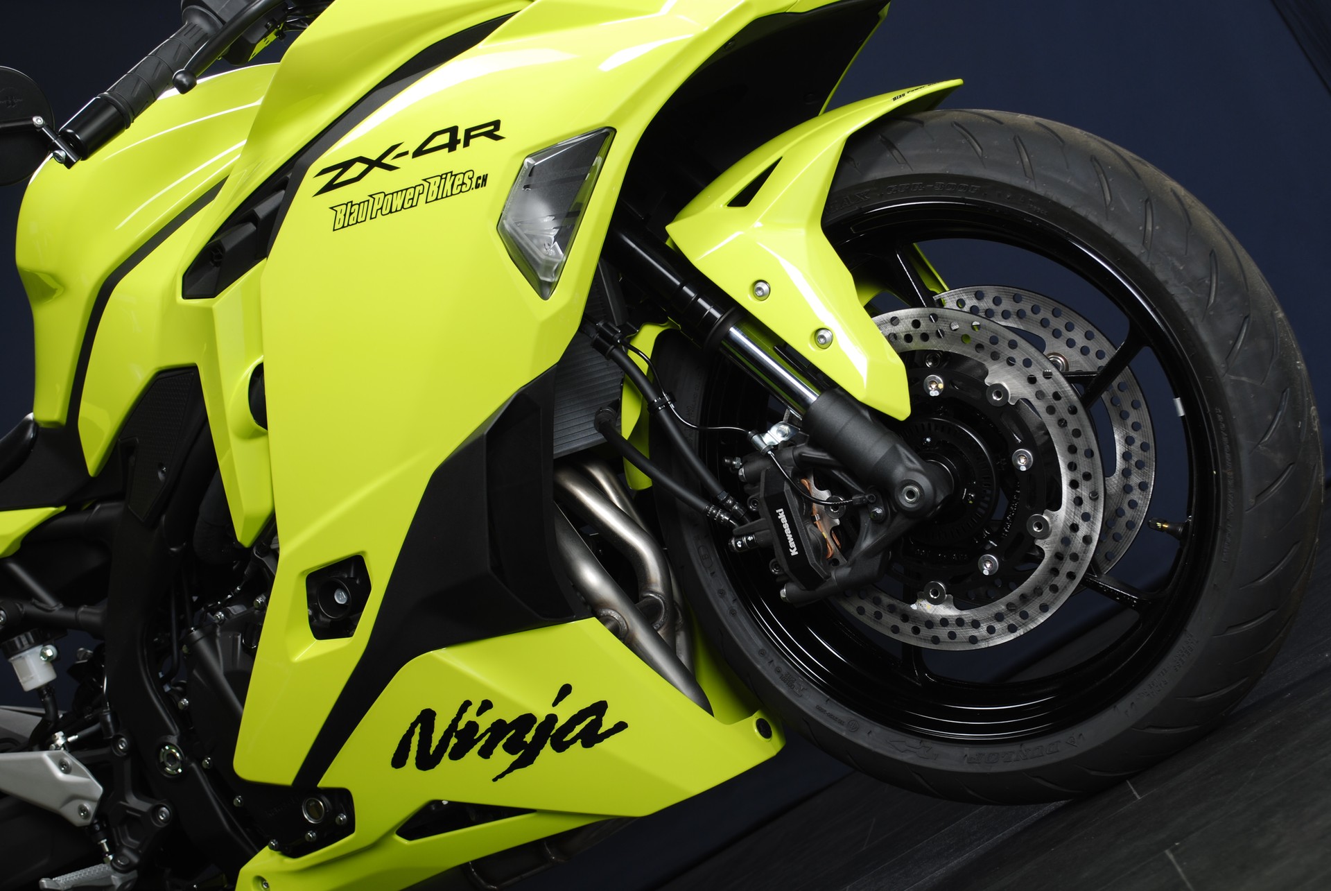 KAWASAKI Ninja ZX-4RR MY27-image-6
