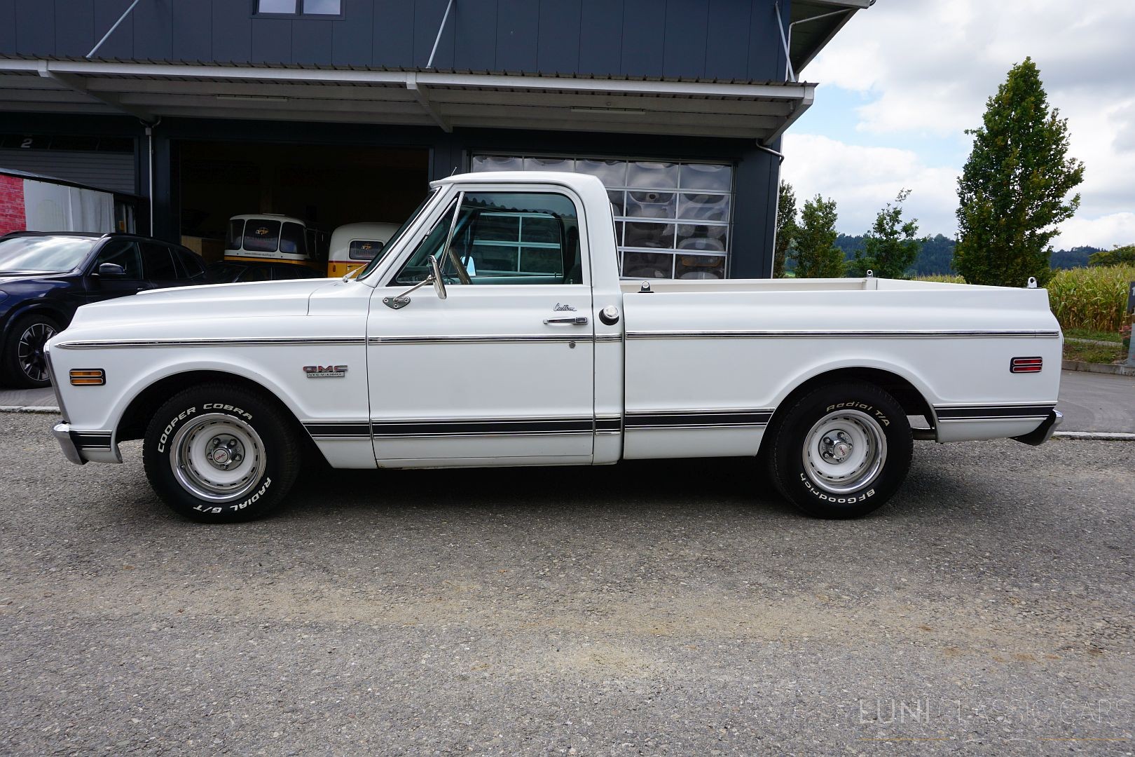 GMC C1500 Big Block-showroom-element-1