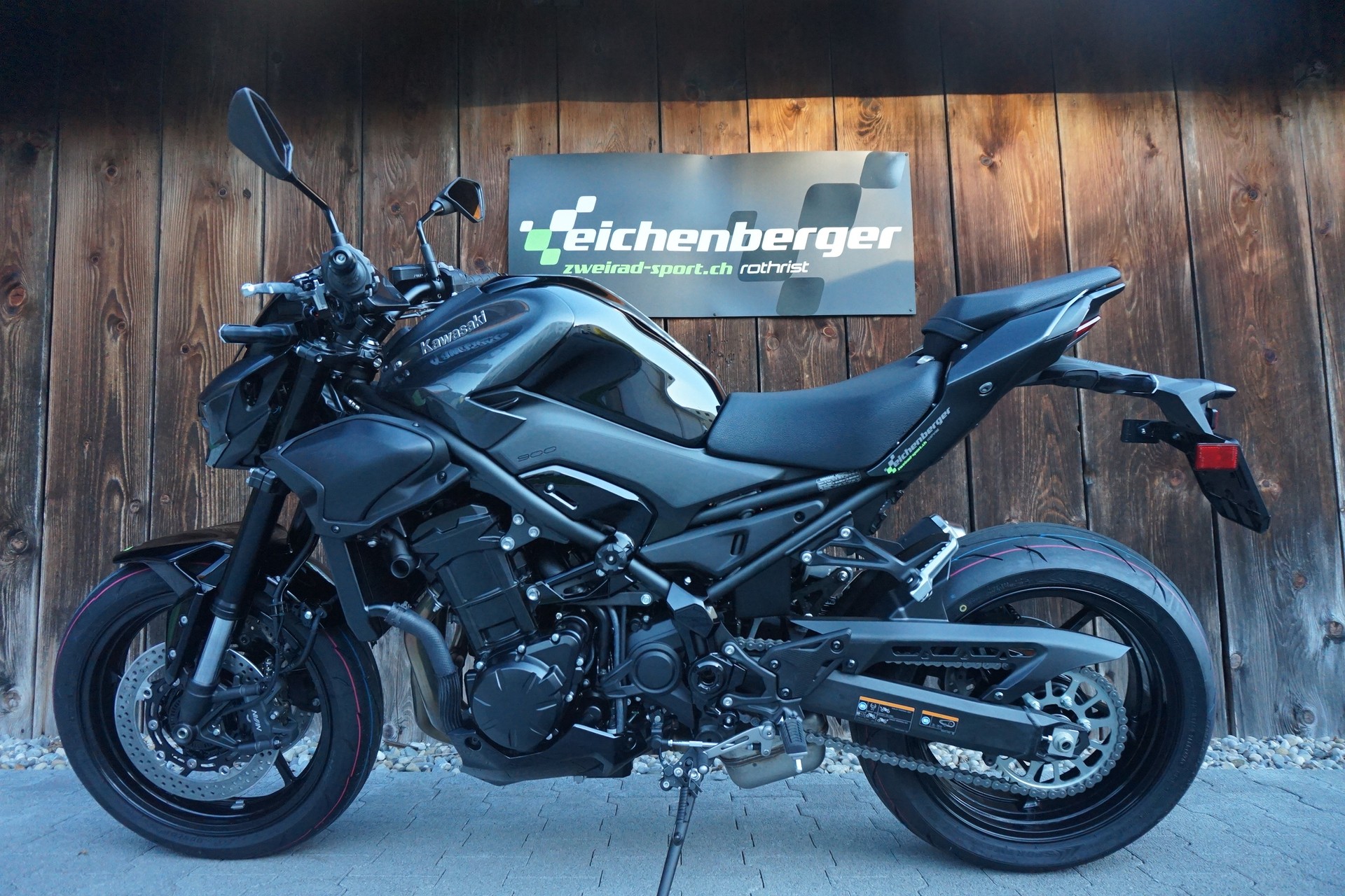 KAWASAKI Z 900 ABS (A2) (35kW) MY27-image-7