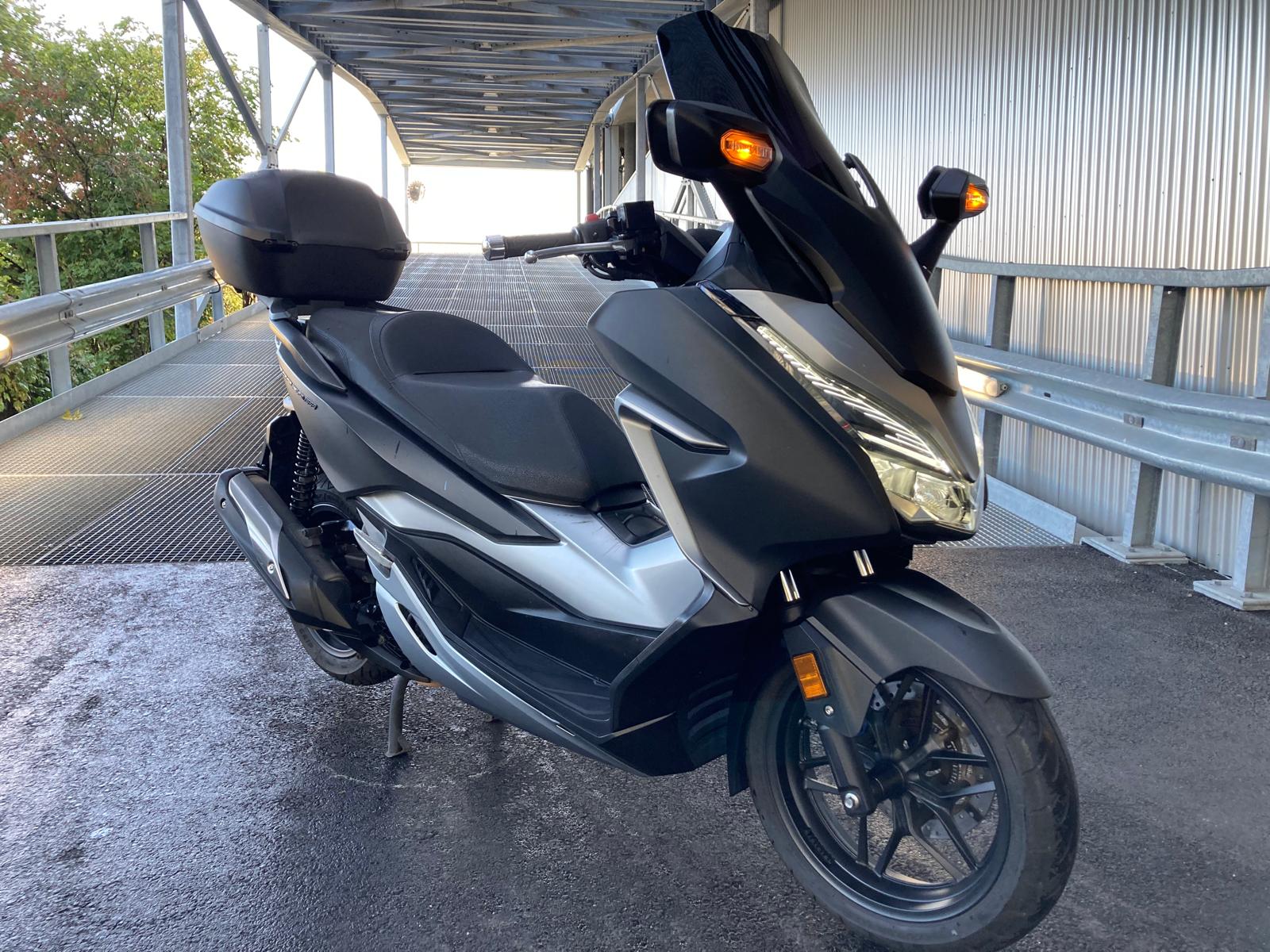HONDA NSS 300 Forza ABS-image-0