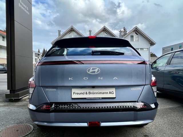 HYUNDAI Kona EV 65.4 kWh Origo-image-6