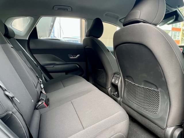 HYUNDAI Kona EV 65.4 kWh Origo-image-9
