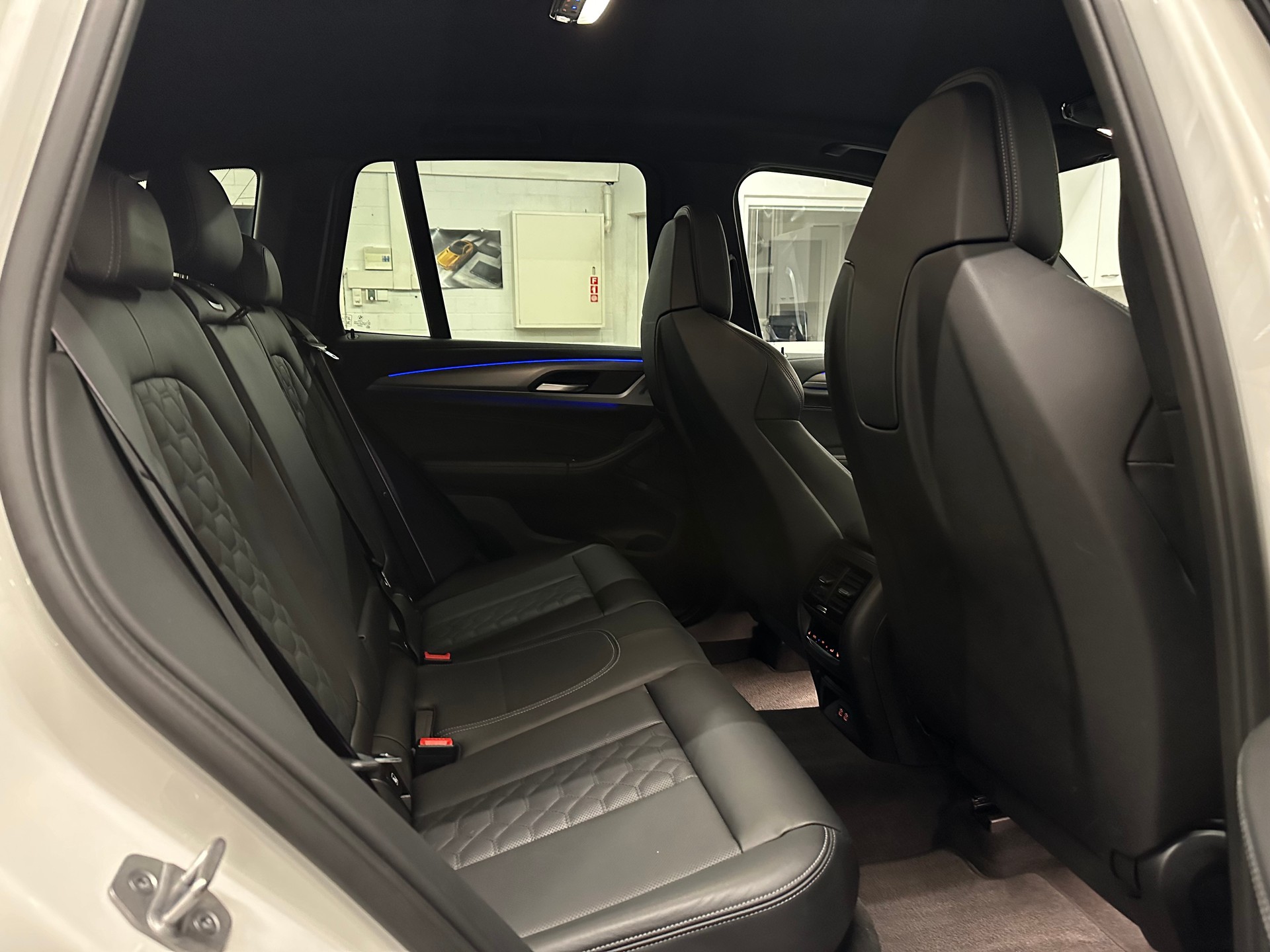 BMW X3 xDrive M Competition Steptronic-image-11