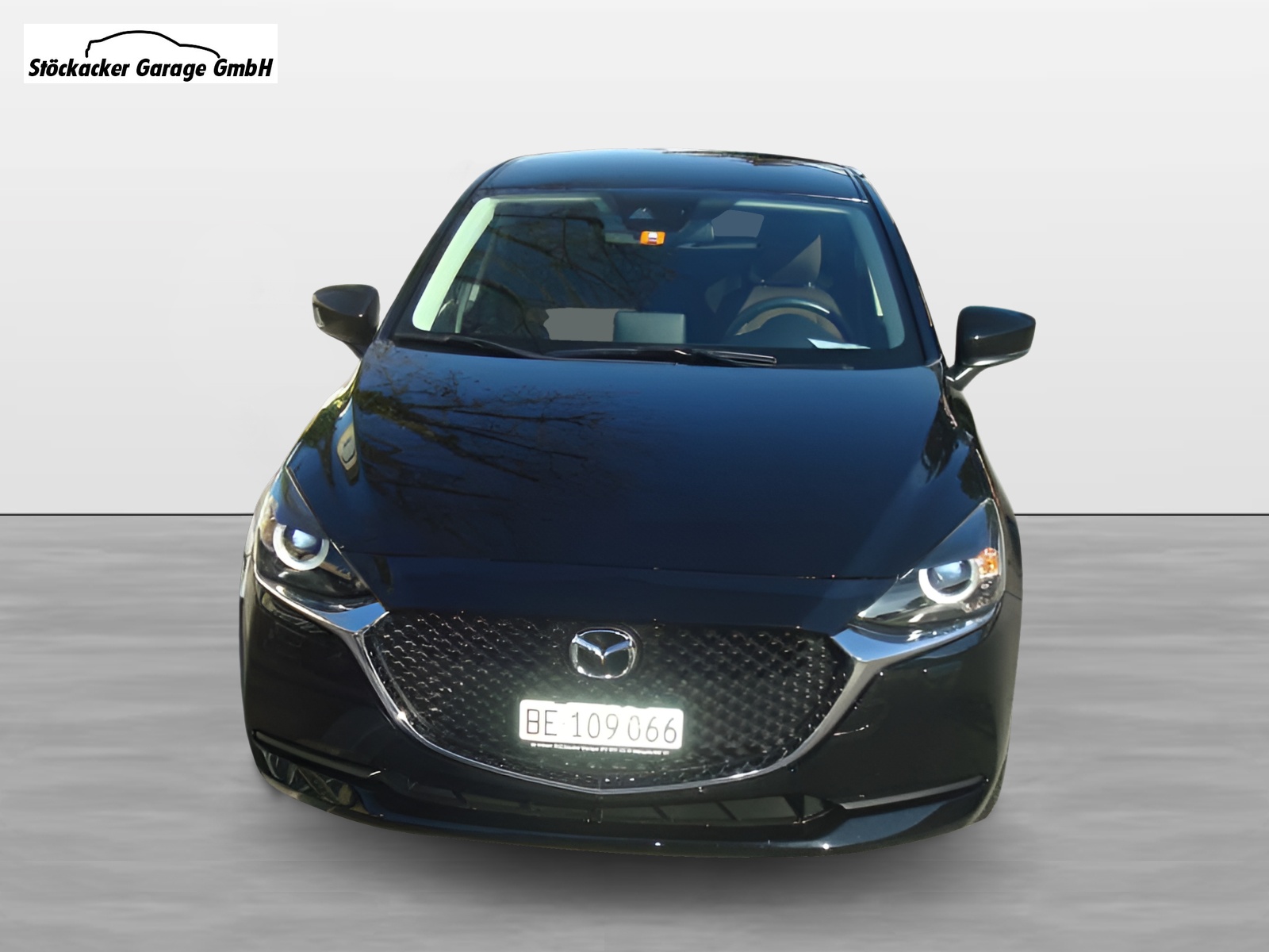 MAZDA 2 1.5 90 Kizoku-showroom-element-1