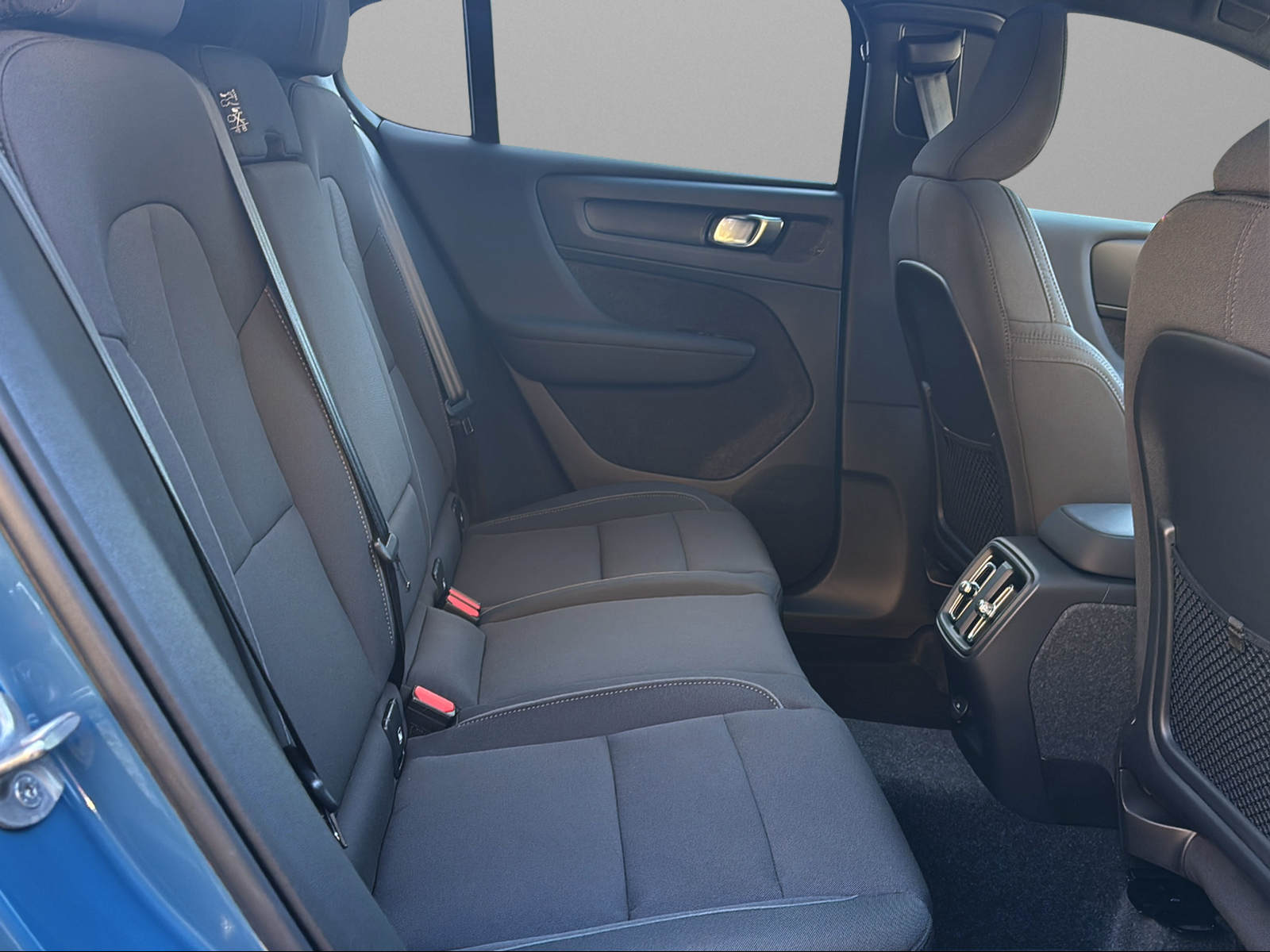 VOLVO C40 Recharge E80 82kWh Pure Electric Plus-image-7